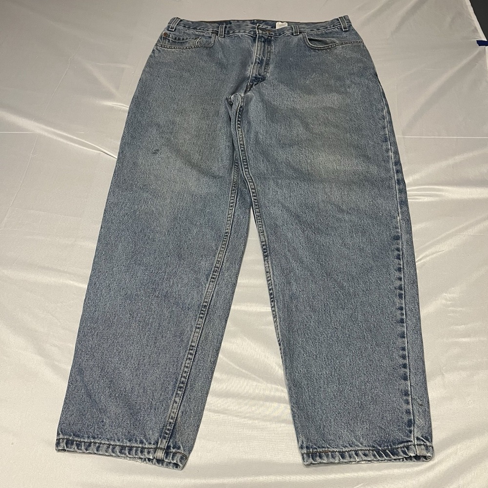 Vintage Levis 560 Jeans Mens 38x30 Light Wash Blue Denim Loose Fit Tapered 90s